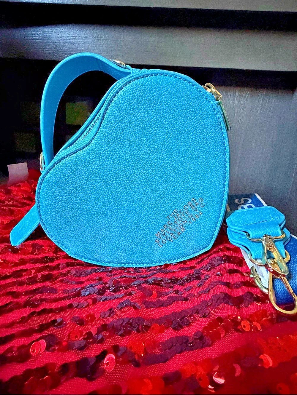 Marc Jacobs The Heart Bag Heart Crossbody in Blue - Picture 5 of 7